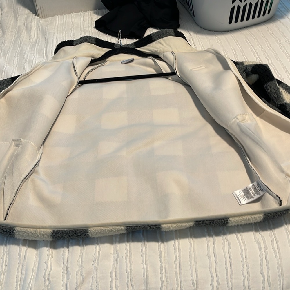 EUC Columbia Fleece Jacket - small - Picture 8 of 10